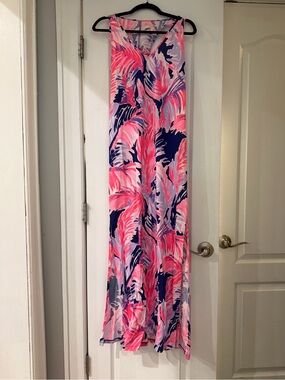Lilly Pulitzer Pink & Navy Abstract Max Dress with Slits.
